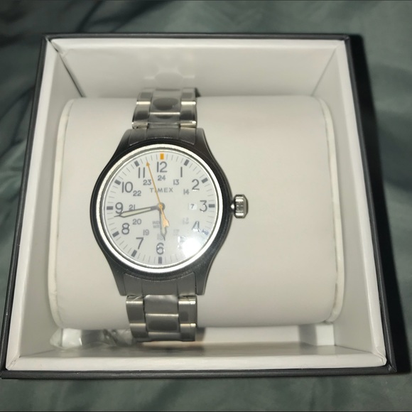 Timex Silver Women’s watch - Picture 3 of 5